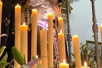 Preparación de los pasos de la Semana Santa de San Juan/Francisco Javier Santana.